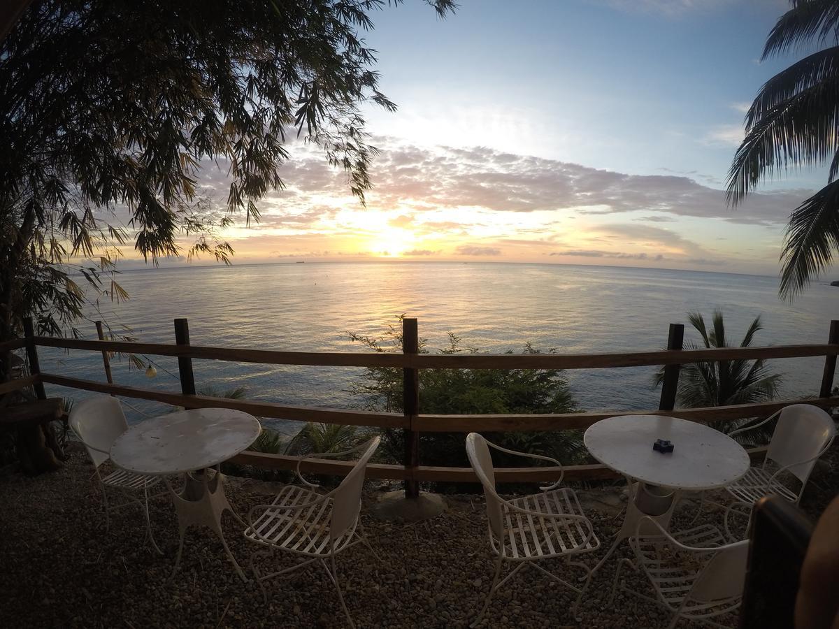 La Bella Beach House Boljoon エクステリア 写真